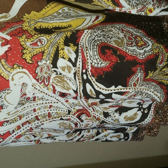 Paisley Sweater - Picture 2 of 3